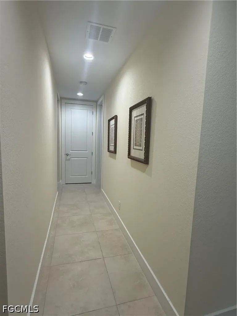 618 SW 31st Terrace Cape Coral FL 33914