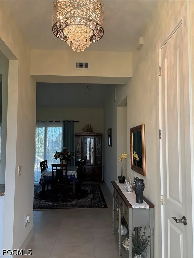 618 SW 31st Terrace Cape Coral FL 33914