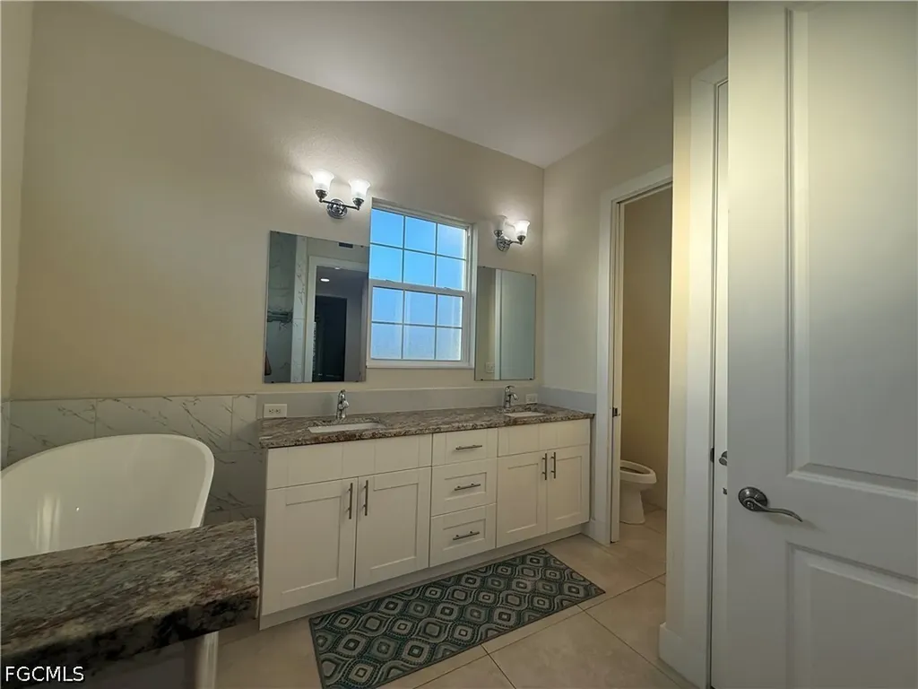618 SW 31st Terrace Cape Coral FL 33914