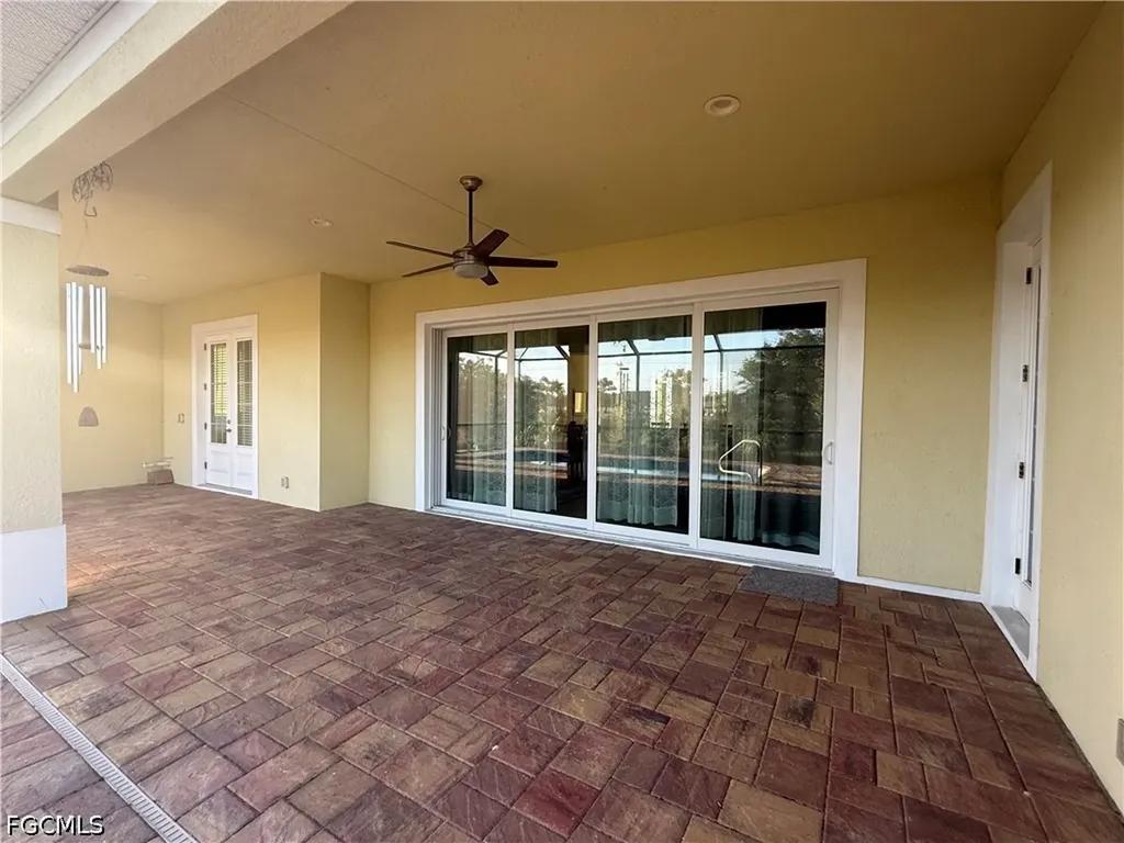 618 SW 31st Terrace Cape Coral FL 33914