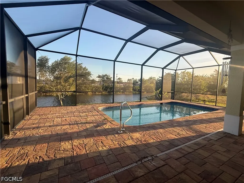 618 SW 31st Terrace Cape Coral FL 33914