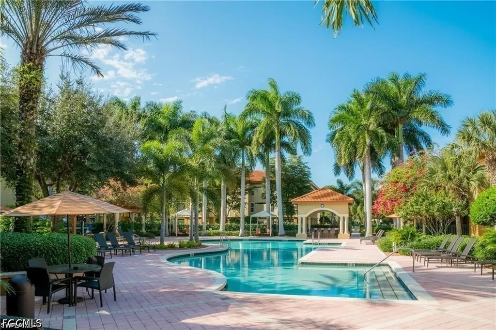 8940 Colonnades Court E Bonita Springs FL 34135