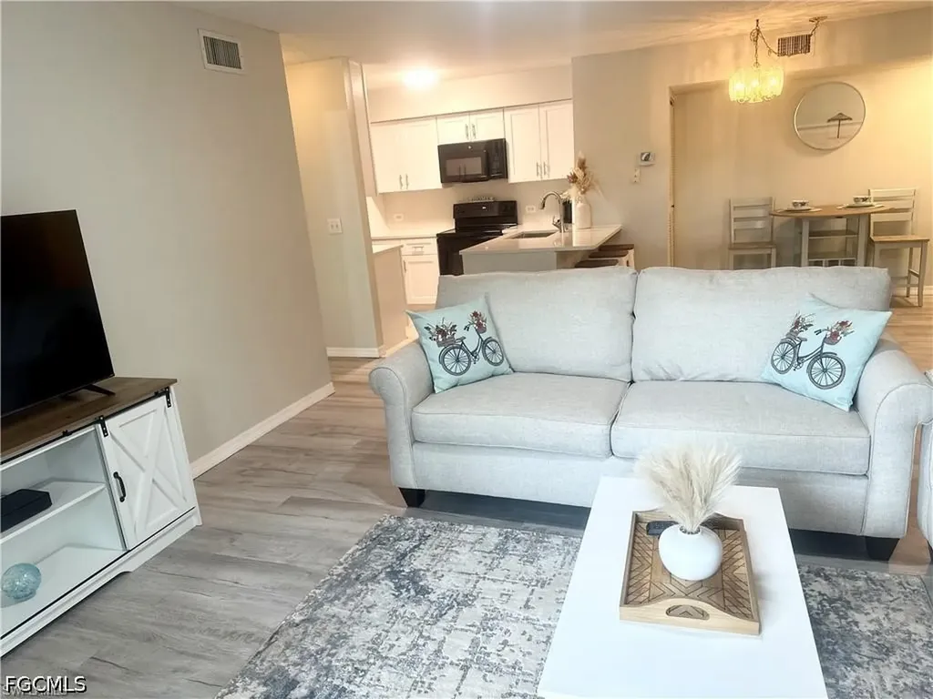 8940 Colonnades Court E Bonita Springs FL 34135