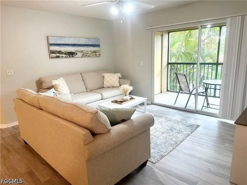 8940 Colonnades Court E Bonita Springs FL 34135