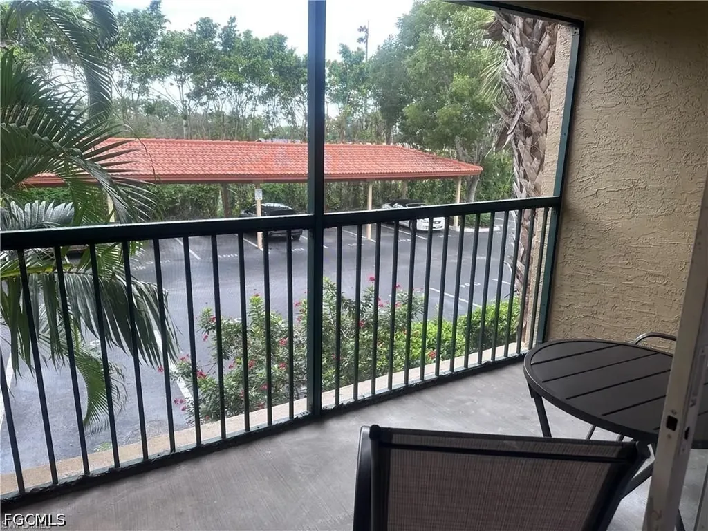 8940 Colonnades Court E Bonita Springs FL 34135