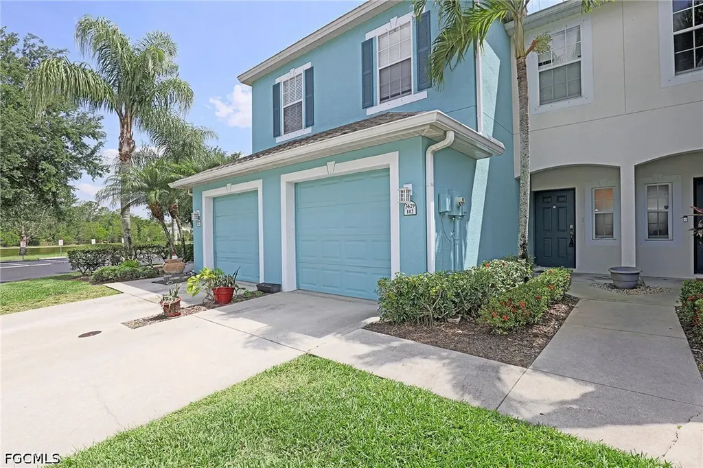 3629 Pine Oak Circle Fort Myers FL 33916