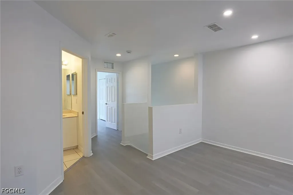 3629 Pine Oak Circle Fort Myers FL 33916