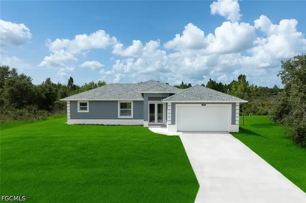 1004 E 10th Street Lehigh Acres FL 33972