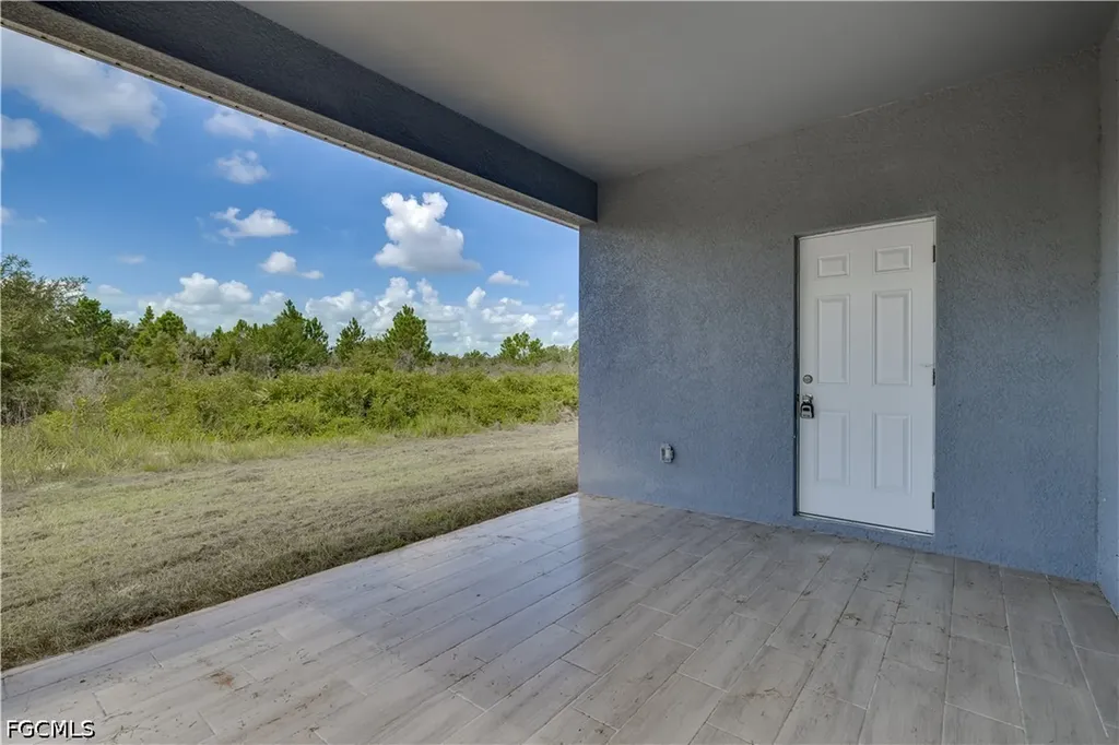 1004 E 10th Street Lehigh Acres FL 33972