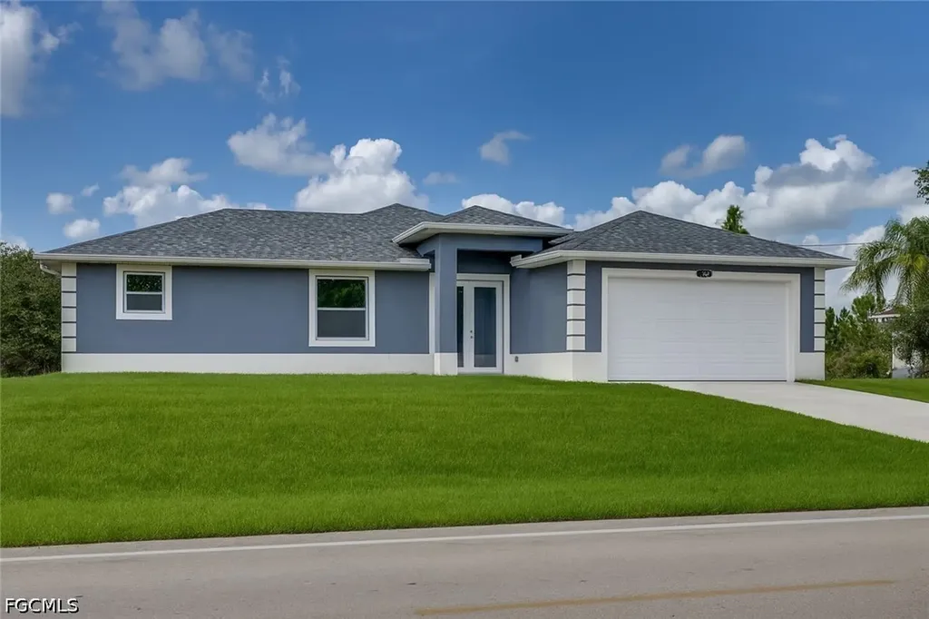 1004 E 10th Street Lehigh Acres FL 33972