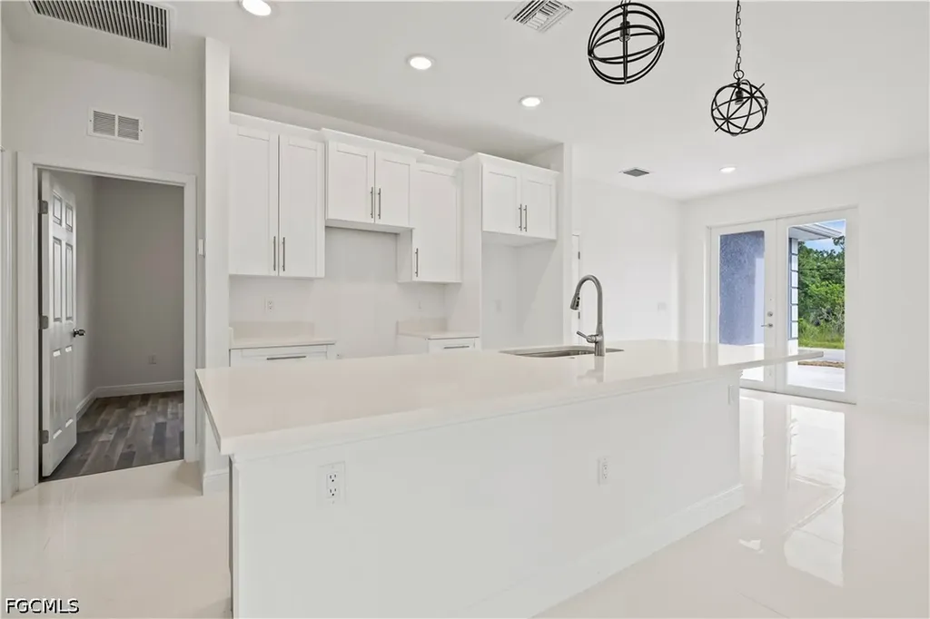 1004 E 10th Street Lehigh Acres FL 33972