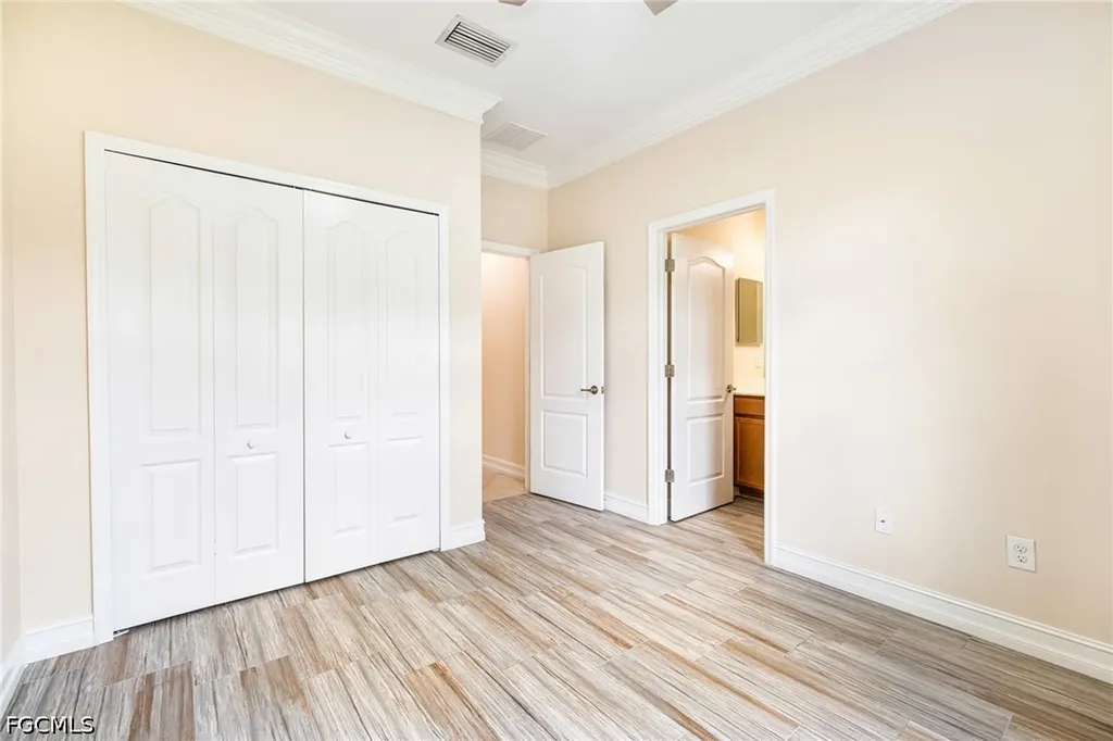 9302 Via San Giovani Street Fort Myers FL 33905