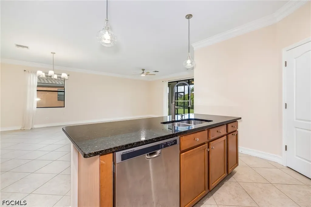 9302 Via San Giovani Street Fort Myers FL 33905