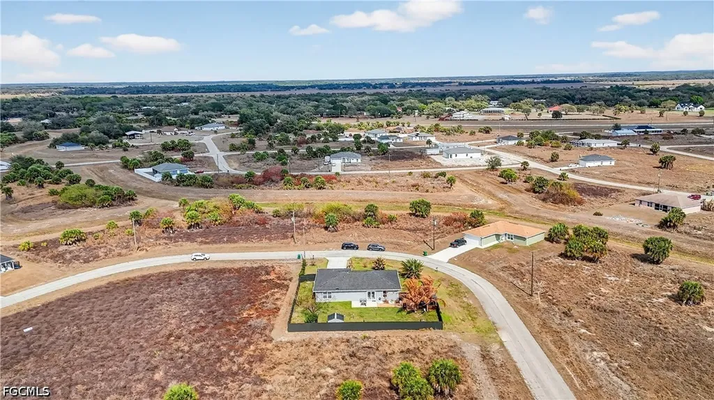 1220 Moore Run Labelle FL 33935