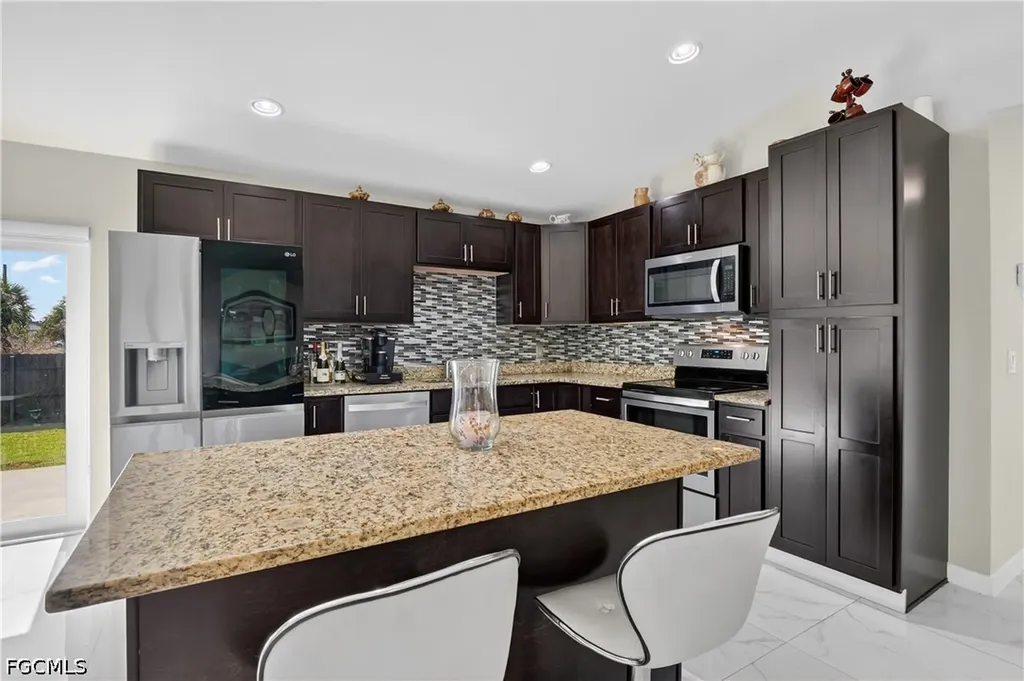 1220 Moore Run Labelle FL 33935