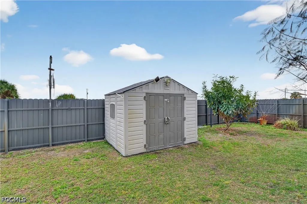 1220 Moore Run Labelle FL 33935