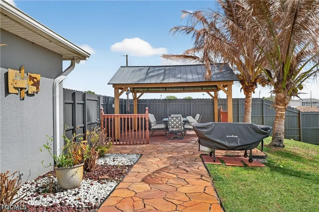 1220 Moore Run Labelle FL 33935