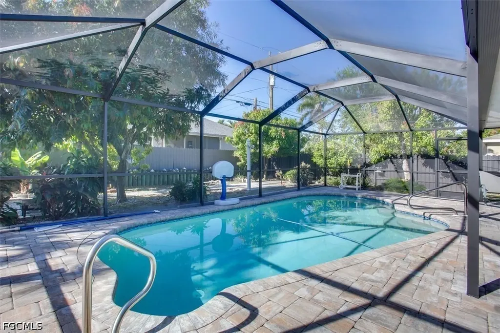 162 SE 22nd Street Cape Coral FL 33990