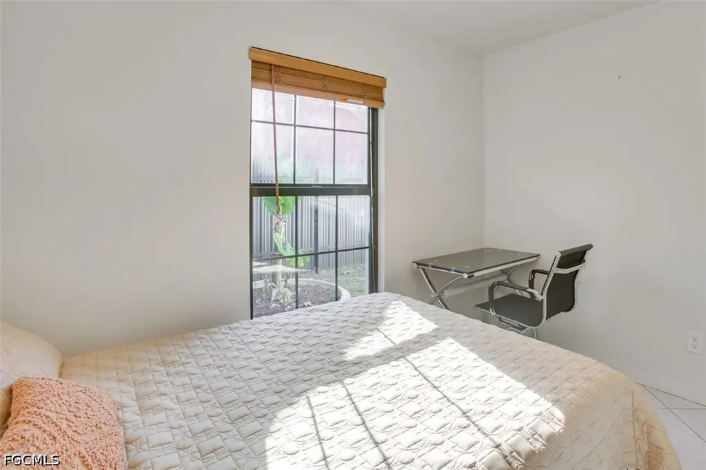 162 SE 22nd Street Cape Coral FL 33990