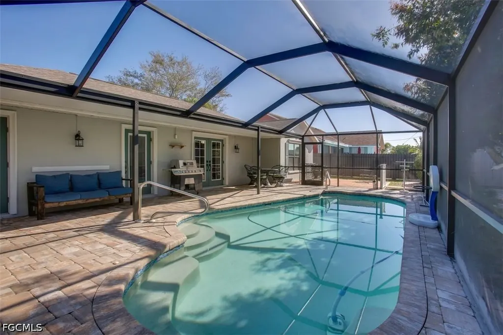 162 SE 22nd Street Cape Coral FL 33990
