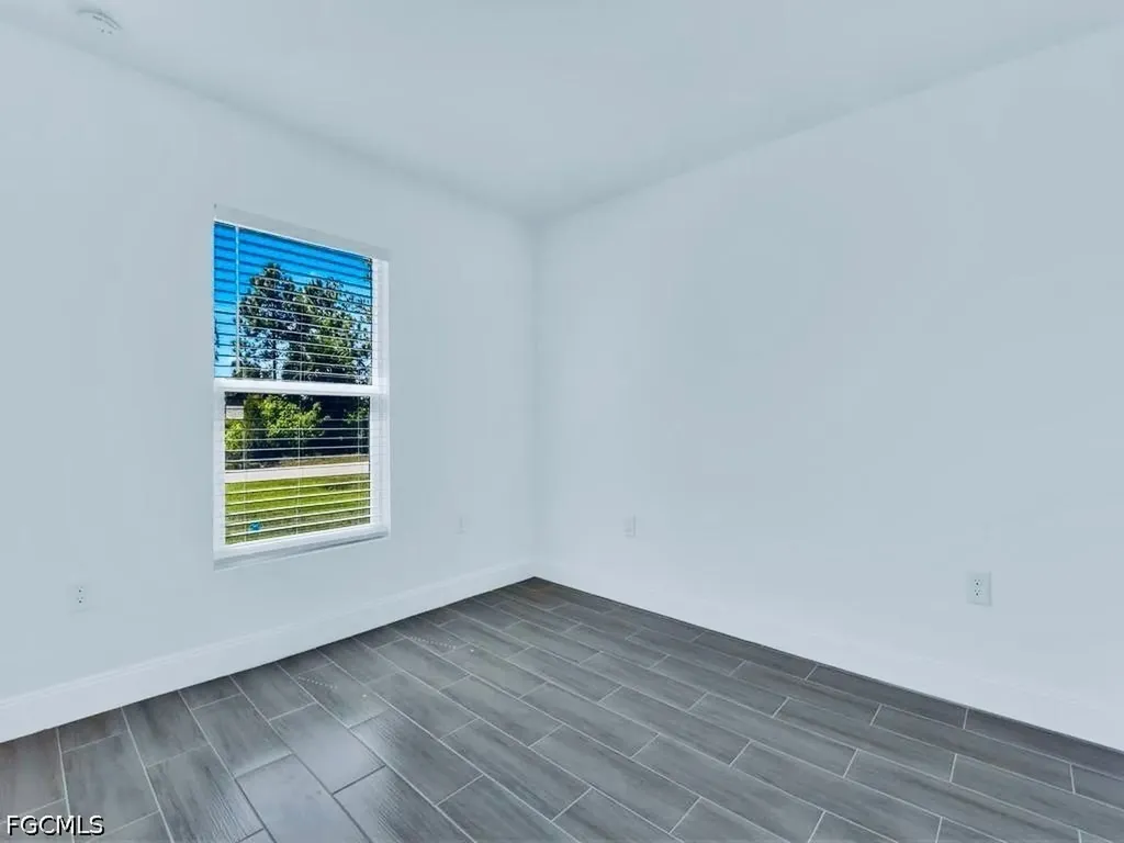 849/851 Bedford Drive Lehigh Acres FL 33974