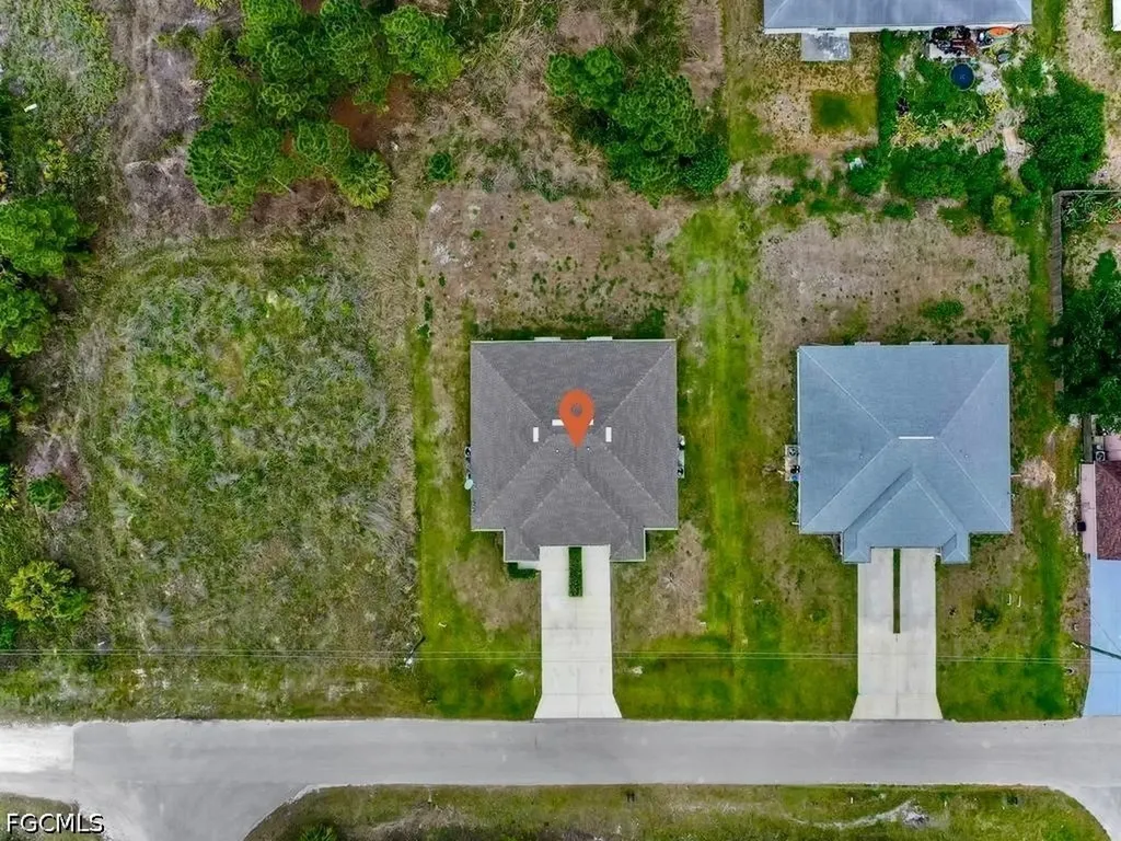 849/851 Bedford Drive Lehigh Acres FL 33974