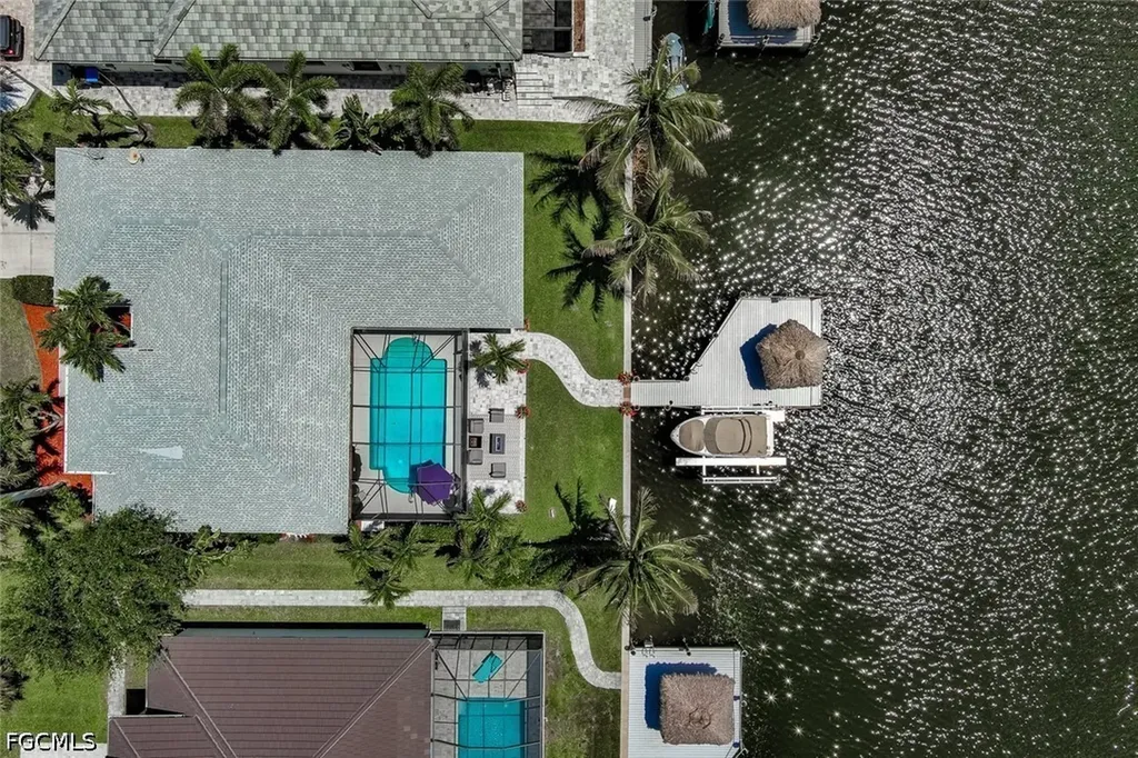 2828 SW 33rd Terrace Cape Coral FL 33914