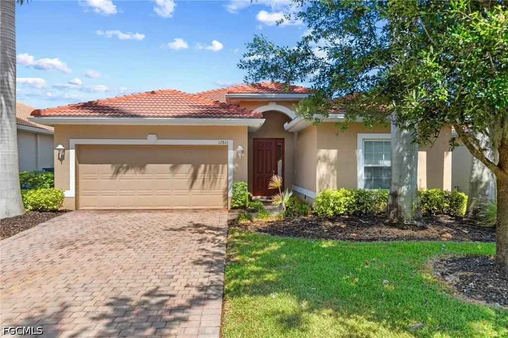 12841 Seaside Key Court North Fort Myers FL 33903