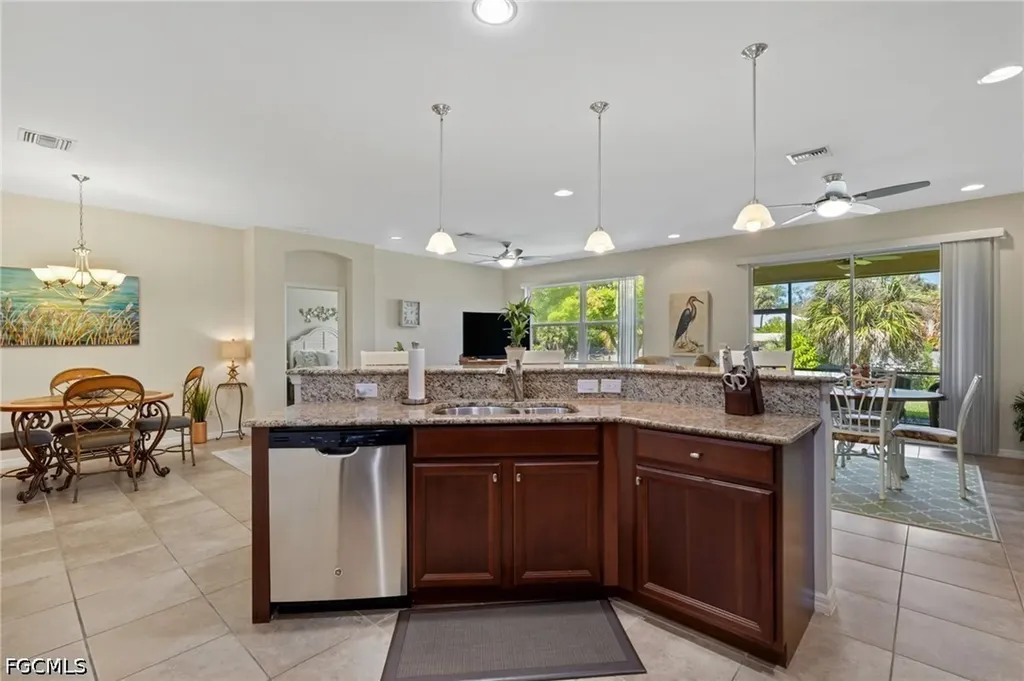 12841 Seaside Key Court North Fort Myers FL 33903