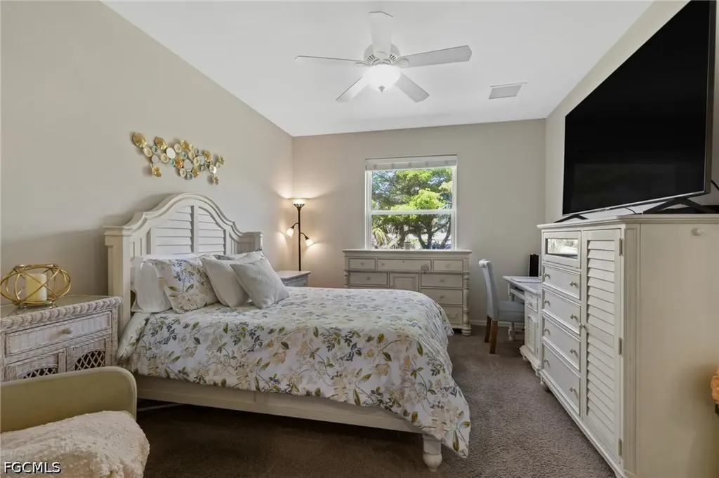 12841 Seaside Key Court North Fort Myers FL 33903