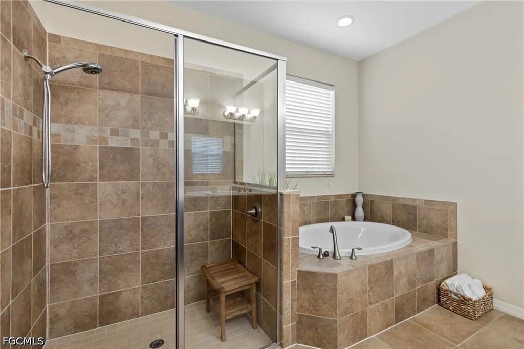 12841 Seaside Key Court North Fort Myers FL 33903