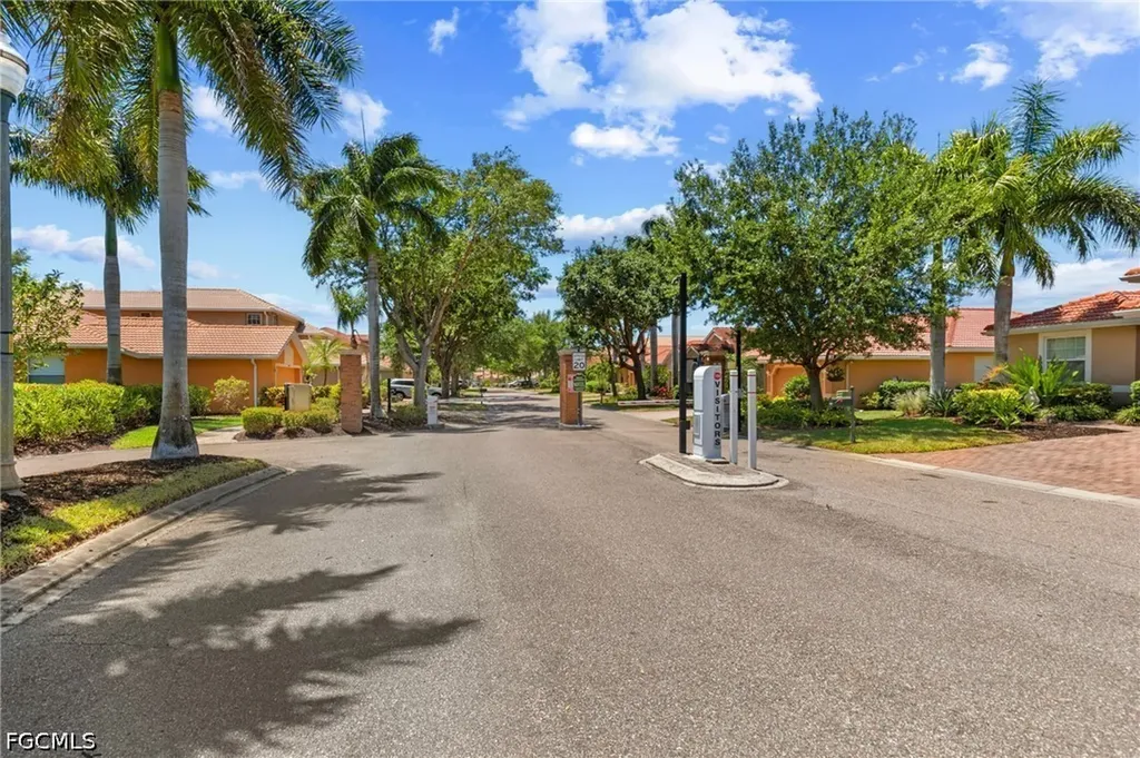 12841 Seaside Key Court North Fort Myers FL 33903