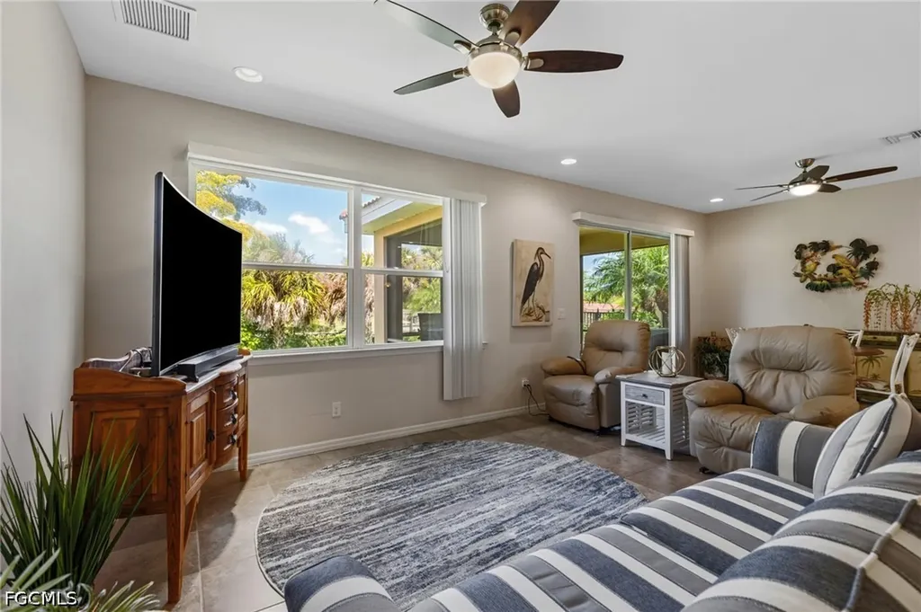 12841 Seaside Key Court North Fort Myers FL 33903