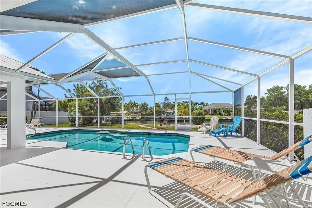 1432 Viking Court Cape Coral FL 33904