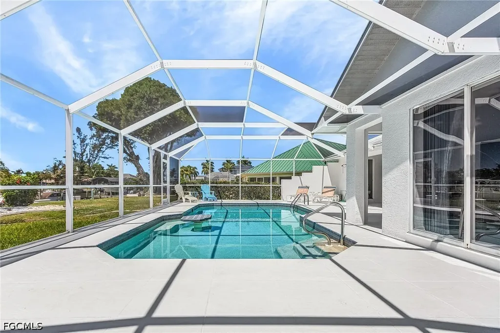 1432 Viking Court Cape Coral FL 33904