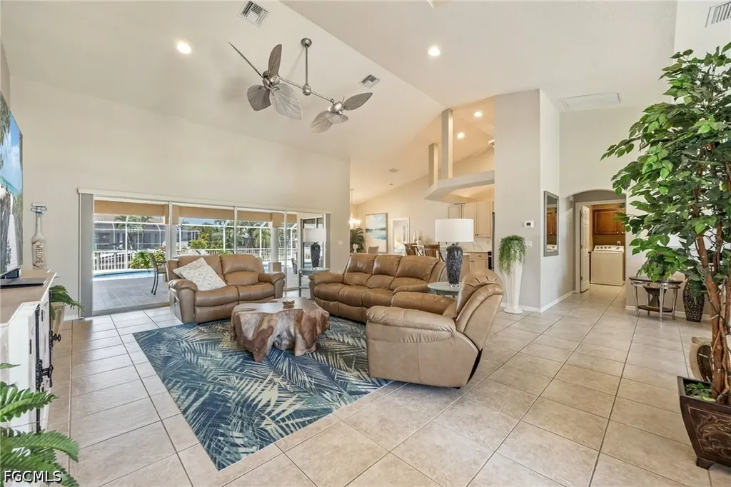 4920 SW 1st Court Cape Coral FL 33914