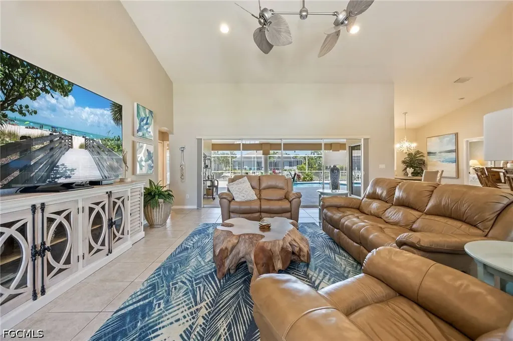 4920 SW 1st Court Cape Coral FL 33914