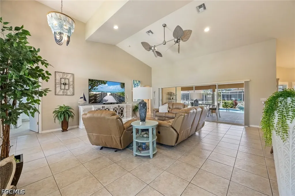 4920 SW 1st Court Cape Coral FL 33914