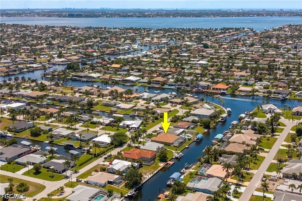 4920 SW 1st Court Cape Coral FL 33914