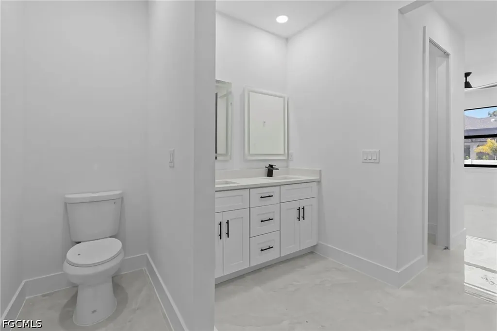 2826 NW 42nd Avenue Cape Coral FL 33993