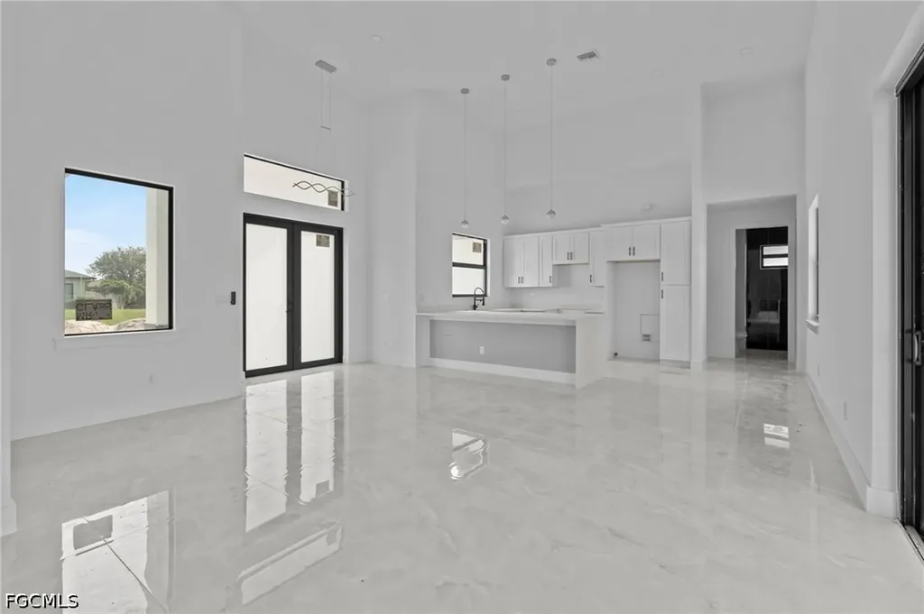 2826 NW 42nd Avenue Cape Coral FL 33993