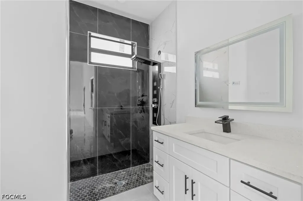 2826 NW 42nd Avenue Cape Coral FL 33993