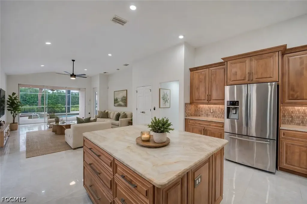 2641 Bellingham Court Cape Coral FL 33991