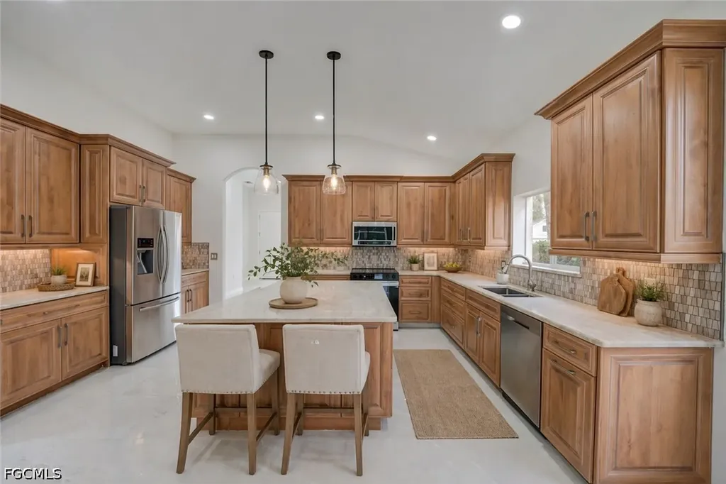 2641 Bellingham Court Cape Coral FL 33991