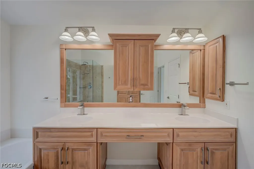 2641 Bellingham Court Cape Coral FL 33991