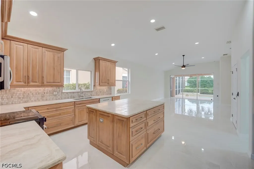 2641 Bellingham Court Cape Coral FL 33991