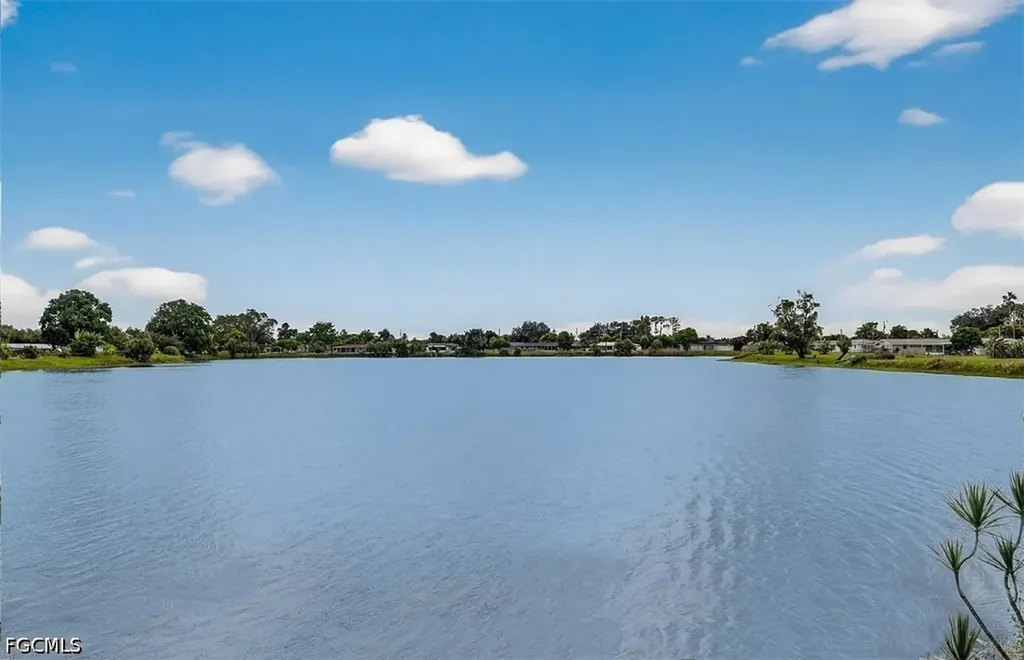 406 Leeland Heights Boulevard E Lehigh Acres FL 33936