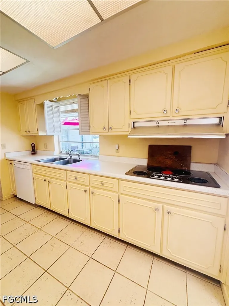 406 Leeland Heights Boulevard E Lehigh Acres FL 33936