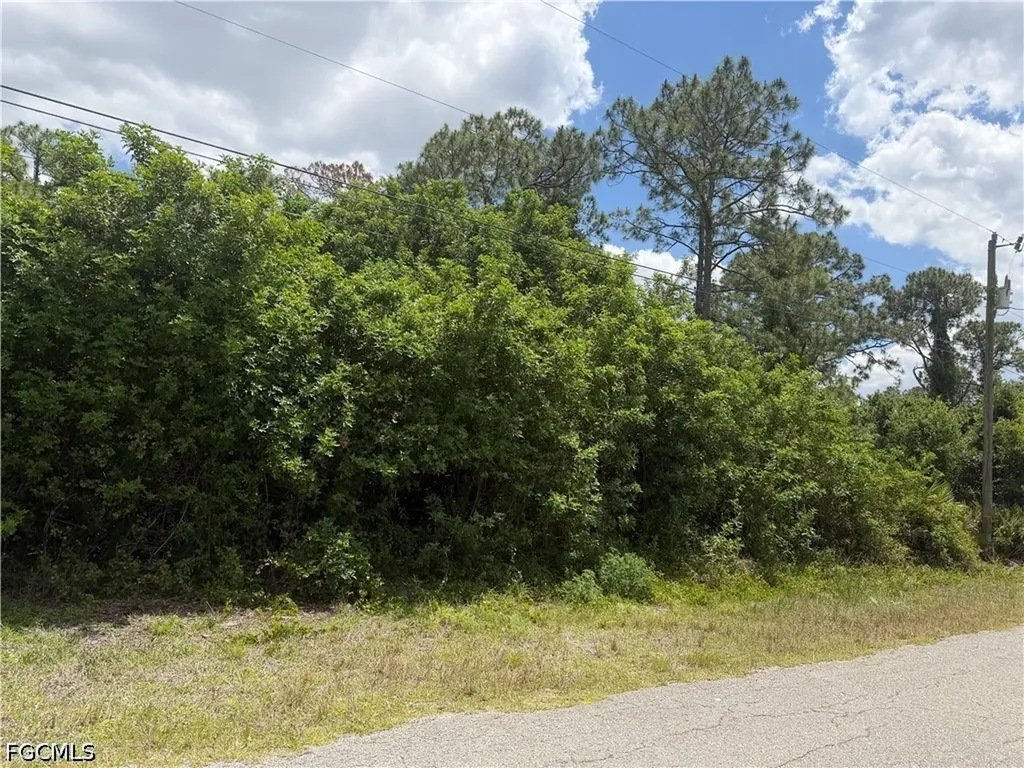 110 Columbus Avenue Lehigh Acres FL 33936
