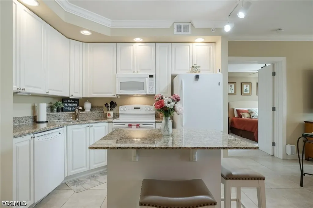 2825 Palm Beach Boulevard Fort Myers FL 33916